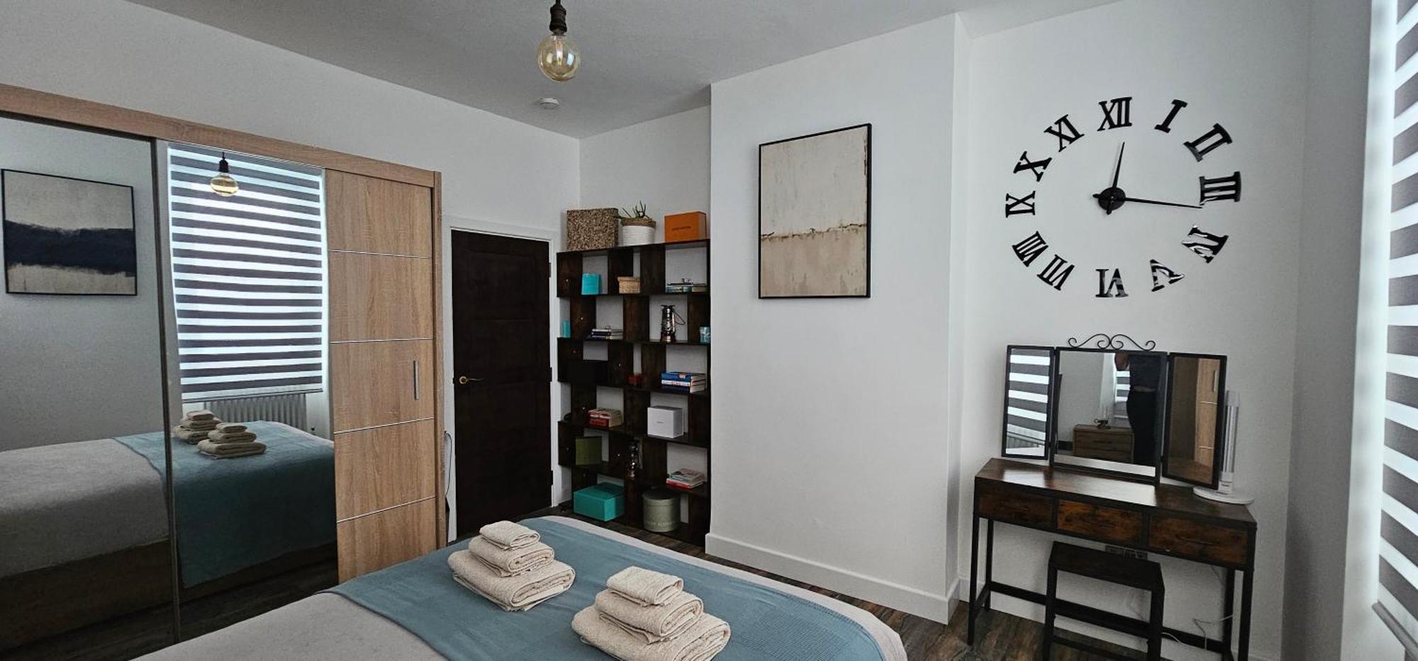 Tower Bridge Spacious King Bedroom With Extra Large Windows Londres Exterior foto